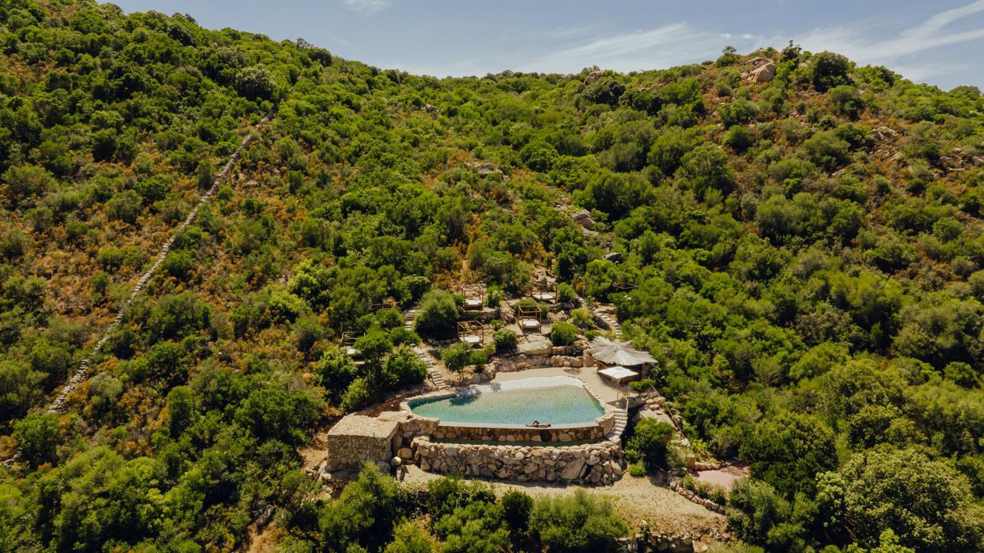 Aethos Sardinia Hotel Cannigione Exterior photo