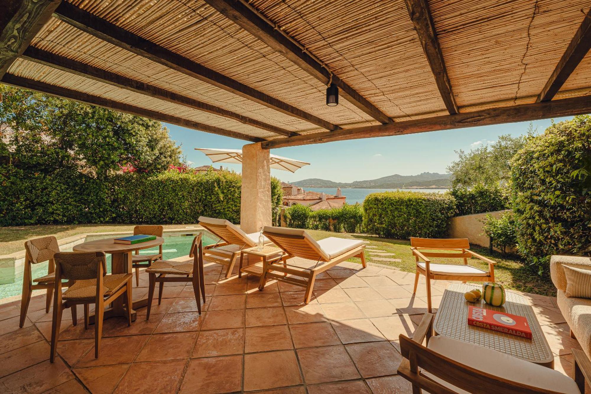 Aethos Sardinia Hotel Cannigione Exterior photo