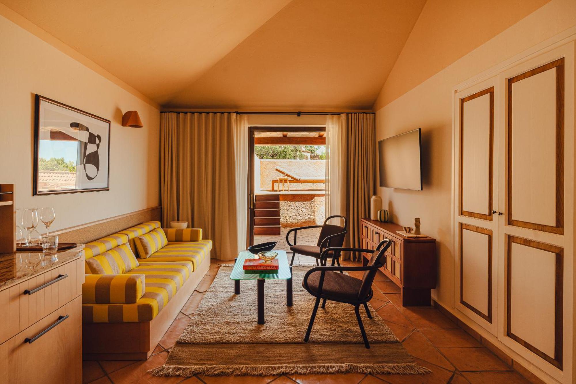 Aethos Sardinia Hotel Cannigione Exterior photo