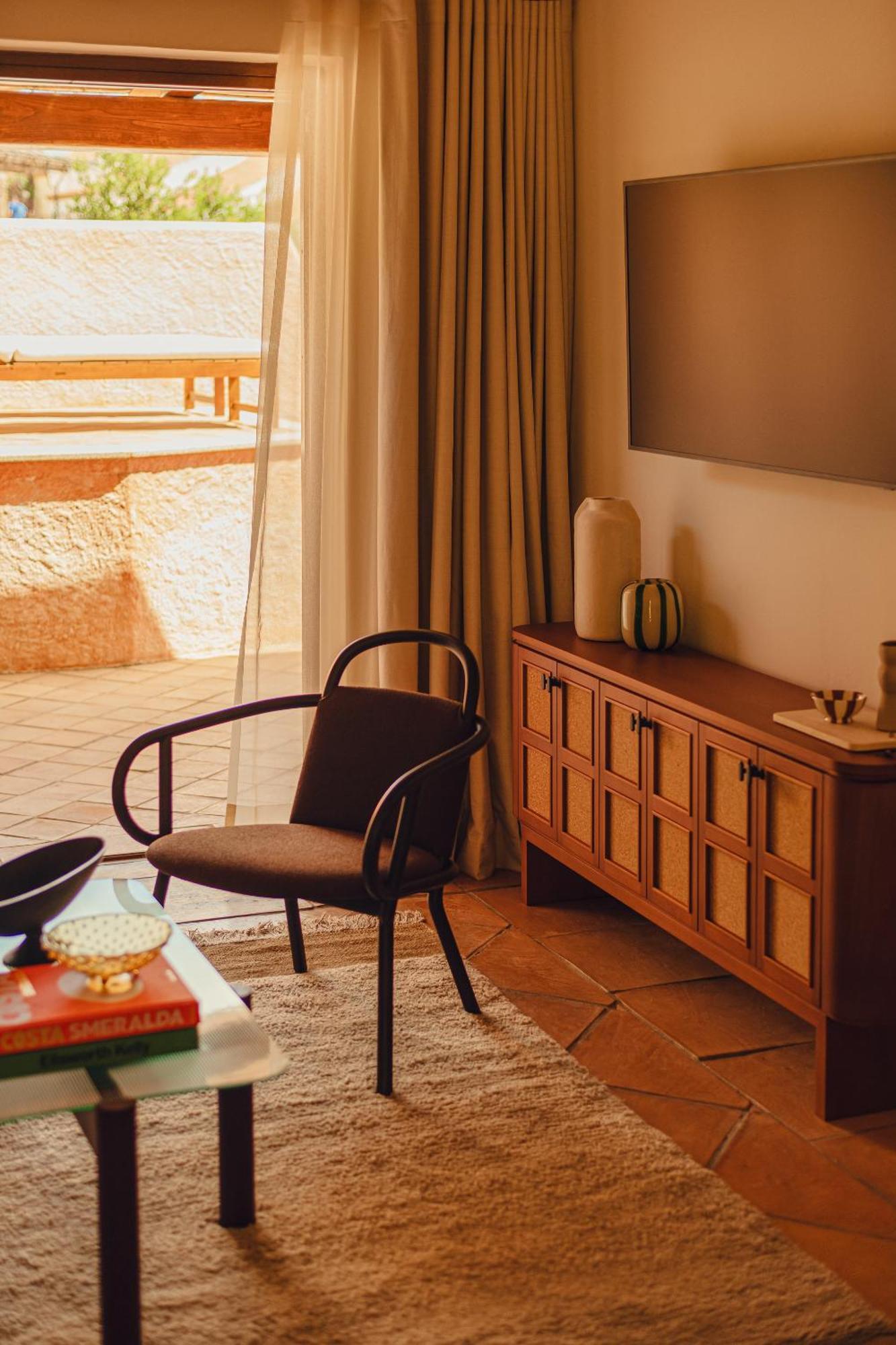 Aethos Sardinia Hotel Cannigione Exterior photo