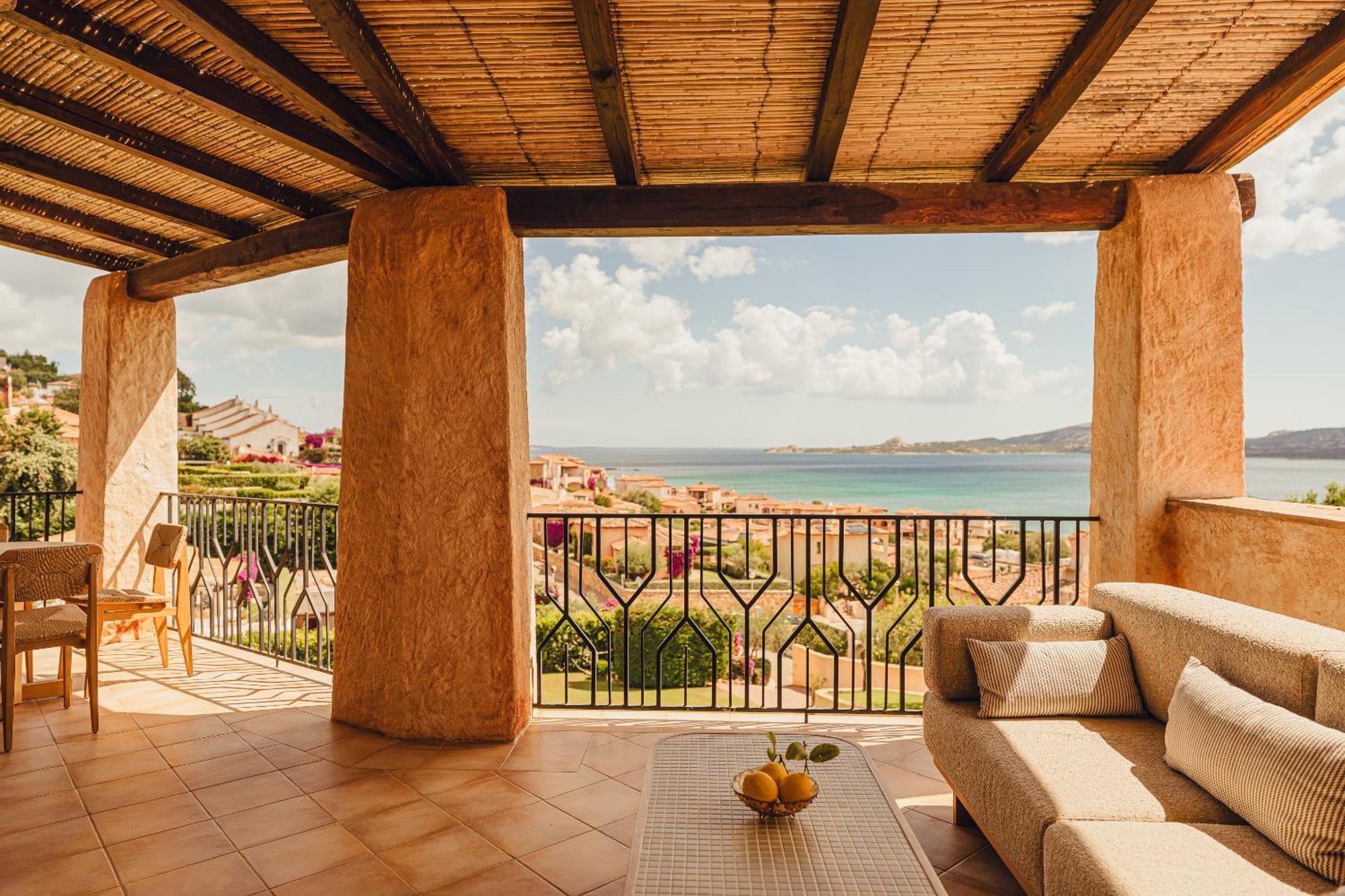 Aethos Sardinia Hotel Cannigione Exterior photo